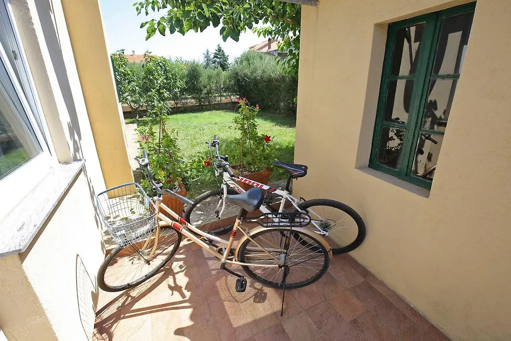 Holiday Home Frane Sukošan Chorvatsko